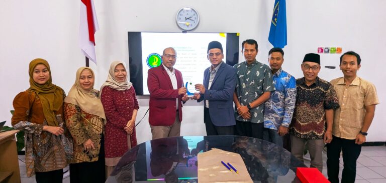 UMM Jalin Kerjasama Beasiswa dan Program Pengajaran dengan Asian Foundation Kamboja