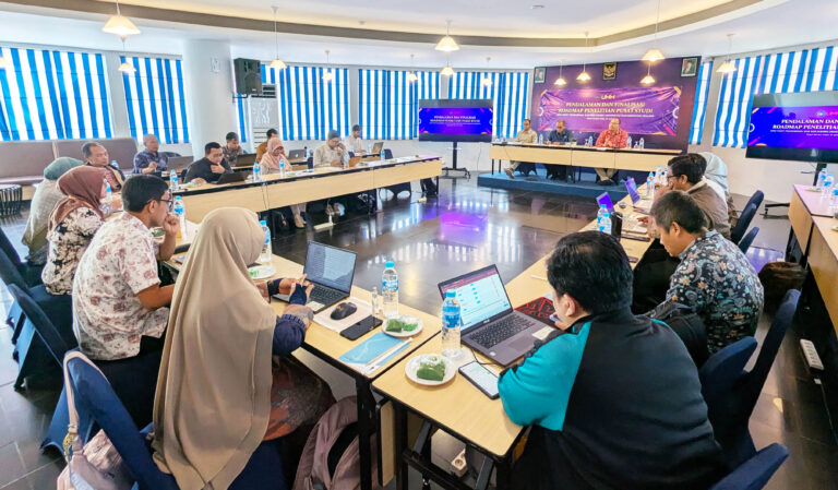 Pendalaman dan Finalisasi Roadmap Pusat Studi
