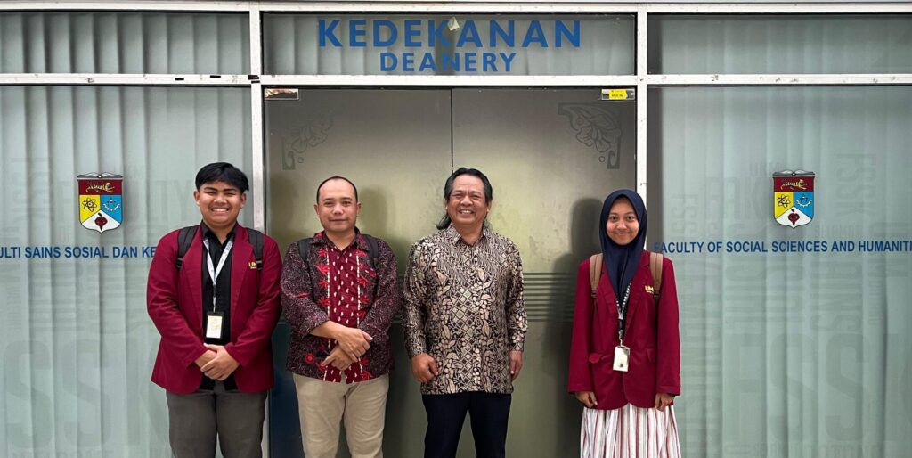 UMM dengan UKM